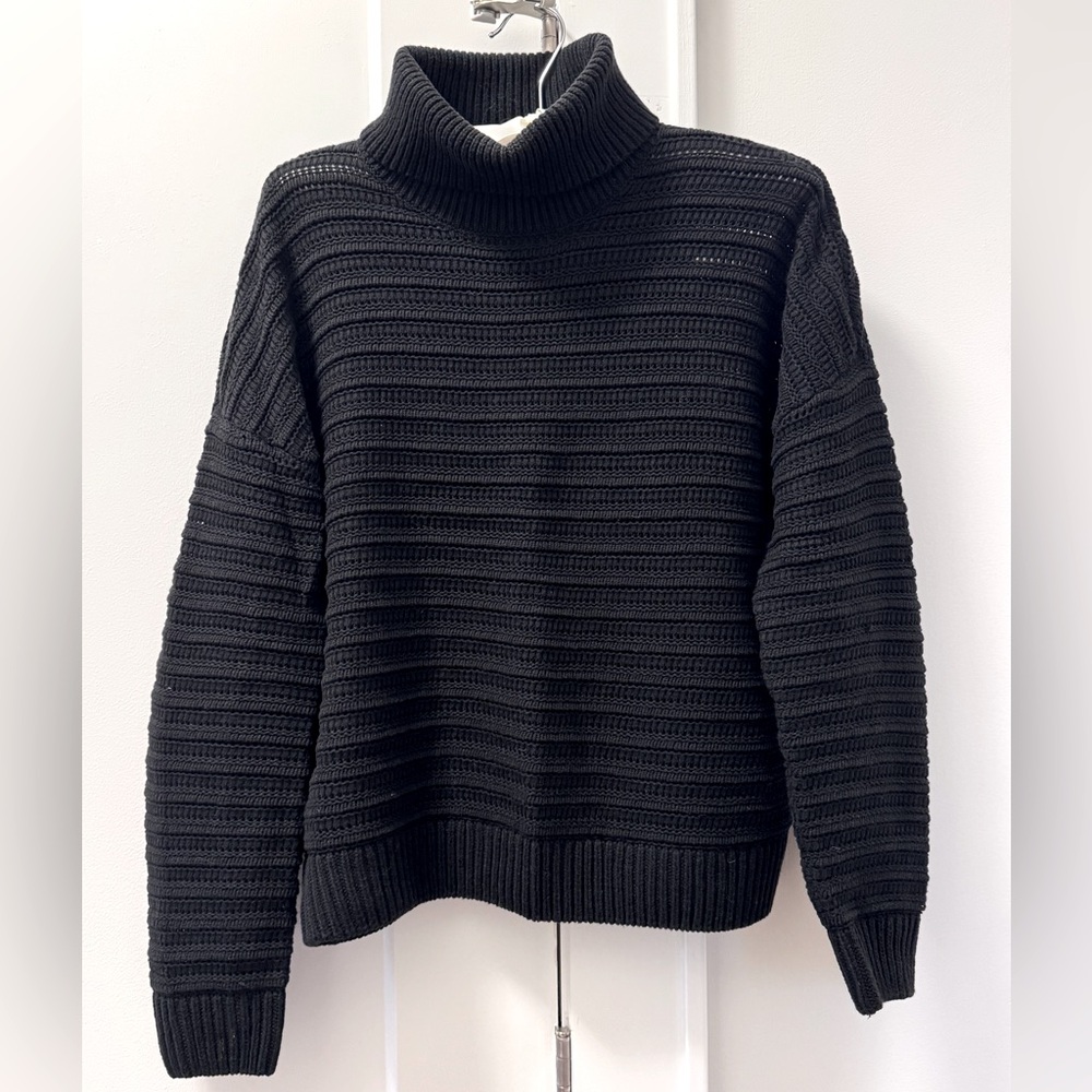 Vero Moda Black Turtleneck Sweater Size Small